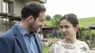 Tom je v tom