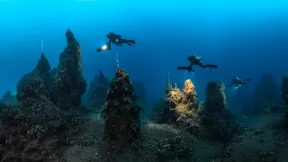 Oheň pod hladinou