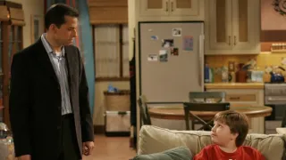 Két pasi - meg egy kicsi III (13)