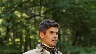 Spoutaná láska (29)