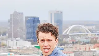 Kolonáda (1/13)