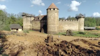 Guédelon : Jak se staví středověký hrad
