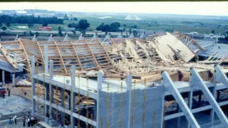 Staviteľské katastrofy IV (1)