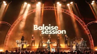 Ellie Goulding v Basileji