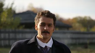 Spoutaná láska (47)