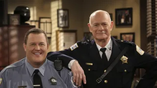 Mike és Molly III (2)