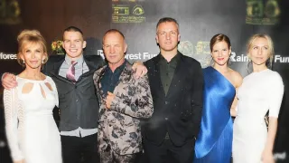 Sting!