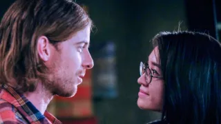 Bob, az utcamacska karácsonya