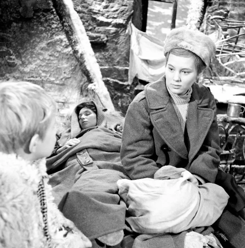 Pieseň o sivom holubovi, 1961 - fotogaléria