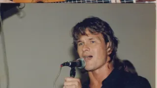 Já, Patrick Swayze