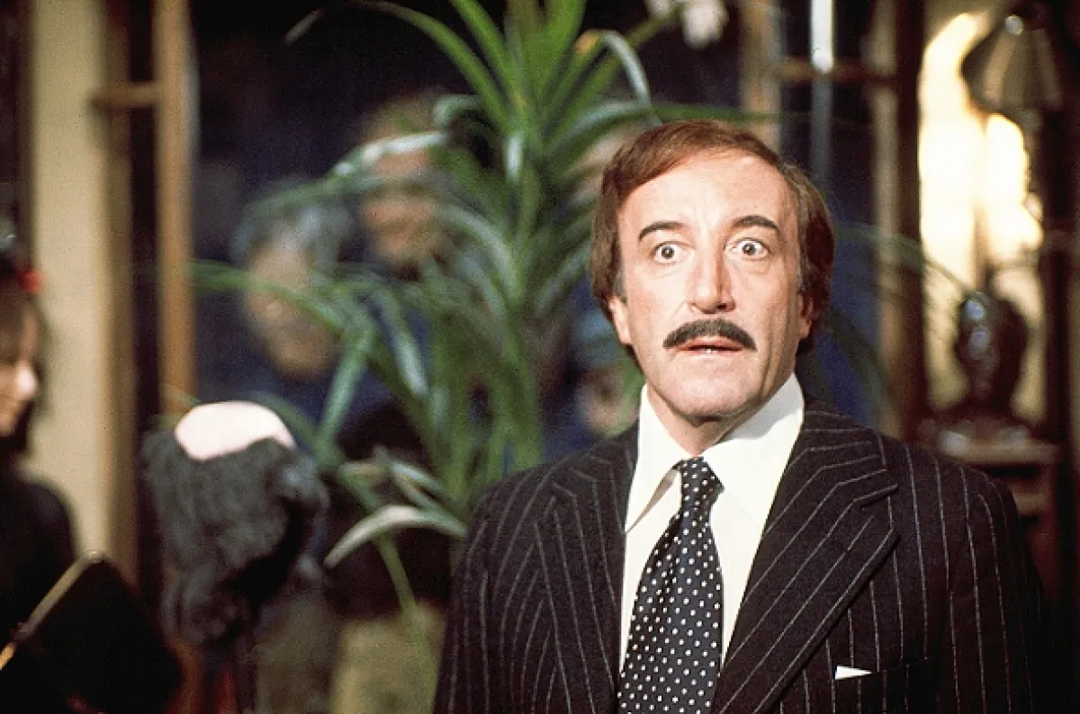 Ružový panter opäť zasahuje (Pink Panther Strikes Again, The), 1976 - fotogaléria