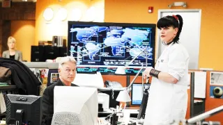 NCIS - Námorný vyšetrovací úrad XI (10)