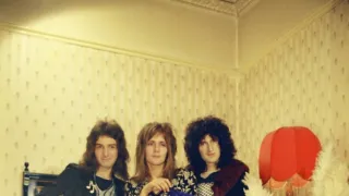 Queen: These Are Days Of Our Lives (1/2)