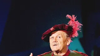Za oponou