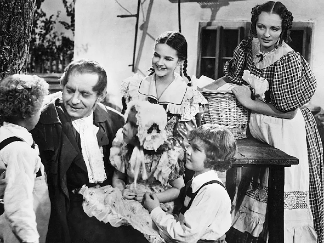 Babička, 1940 - fotogaléria