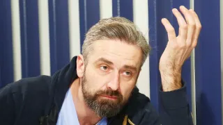 Modrý kód (93)