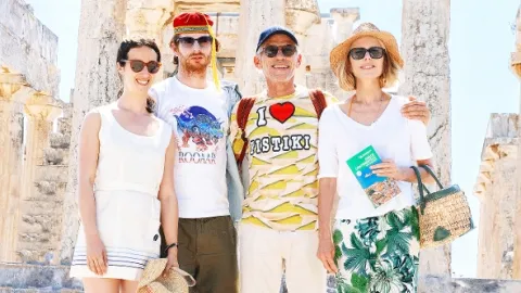 Bláznivá dovolenka v Grécku