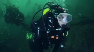 Do sveta so Celine Cousteau (1/2)