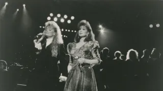 Country Music (8/9)