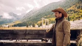 Yellowstone (3/9)