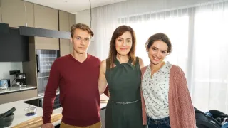 Příliš mnoho lásky (2/8)