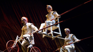 Cirque du Soleil: Kooza