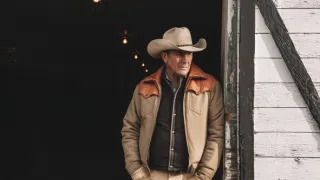 Yellowstone (2/9)