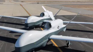 Kolosální stroje II (1)