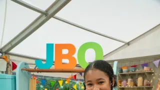Peče celá Británie Junior IX