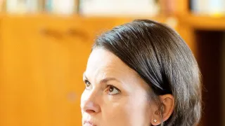 Modré stíny (1/4)