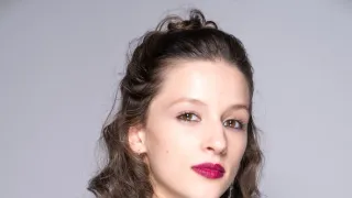 Příliš mnoho lásky (1/8)