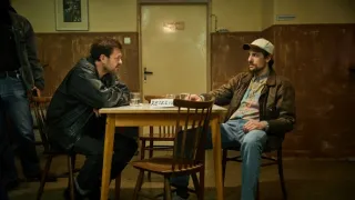 Válka policajtů (3/4)