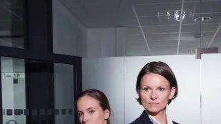 Modré stíny (2/4)