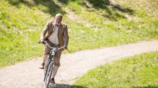 Klenoty s vůní benzinu II (4/9)