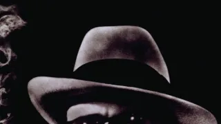 Neúplatní