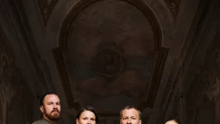 Modré stíny (3/4)