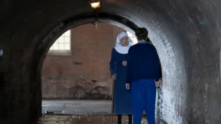Zavolejte porodní sestřičky XIII (6/8)