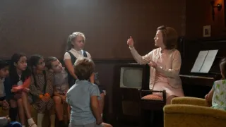 Zavolejte porodní sestřičky XIII (6/8)
