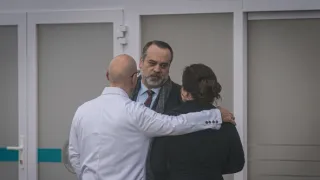 Ultimátum (1/8)
