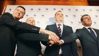 Ultimátum (1/8)