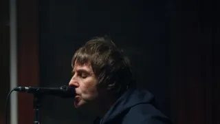 Liam Gallagher - 48 hodin ve studiu Rockfield
