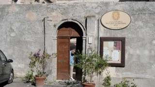 Manu a Matěj na cestě po střední Itálii (2/10)