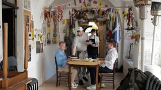 Manu a Matěj na cestě po střední Itálii (2/10)