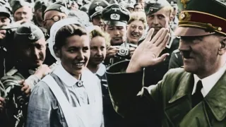 Apokalypsa: Hitler míří na východ (1/2)