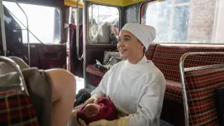 Zavolejte porodní sestřičky XIII (8/8)
