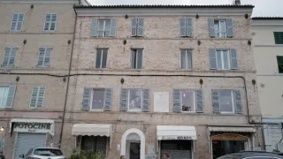 Manu a Matěj na cestě po střední Itálii (3/10)