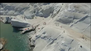 Santorini a Milos, vulkanické ostrovy