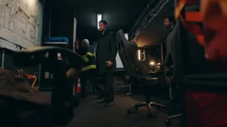 Ultimátum (3)