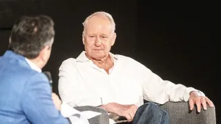 Na plovárně se Stellanem Skarsgardem