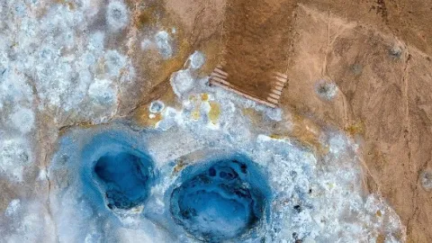 Tajemství odhalená z výšky II (9)